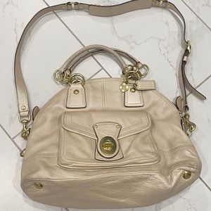 COACH leather purse pearl gold color